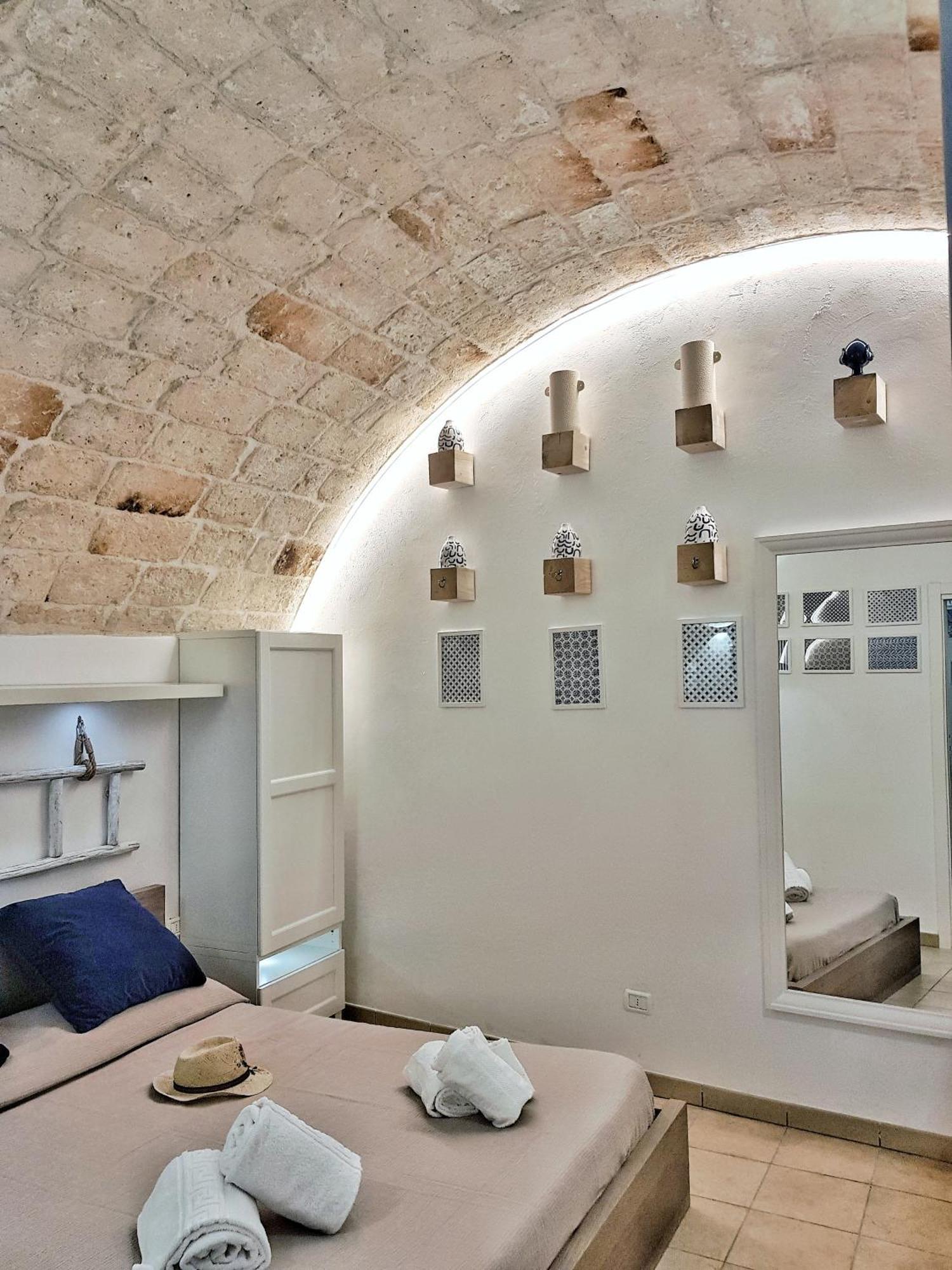Monopoli Casa Vacanze ภายนอก รูปภาพ